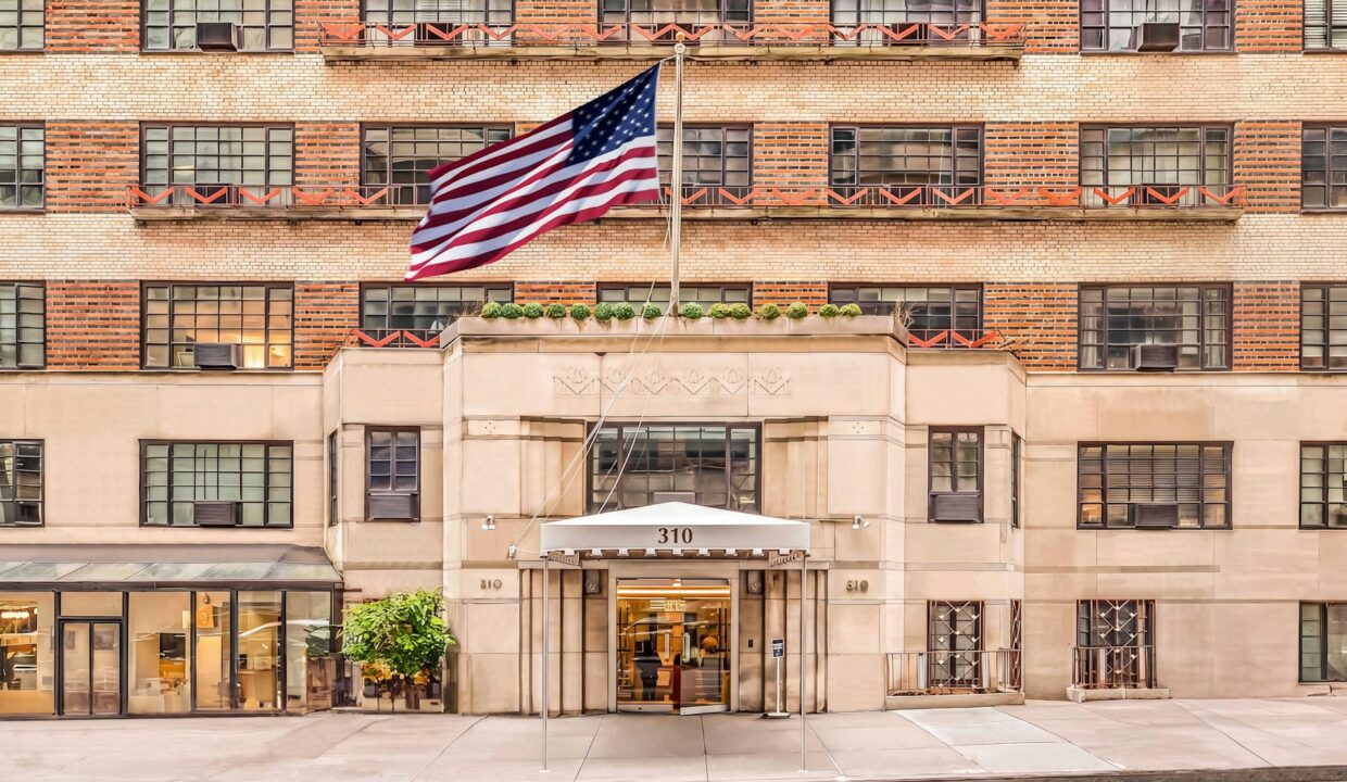 Beaux Arts II - 310 E 44 Apartment 1408 — official Brodsky photo