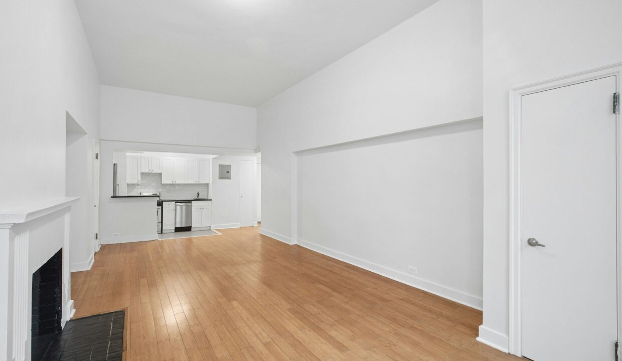Beaux Arts II - 310 E 44 Apartment 1410 — official Brodsky photo