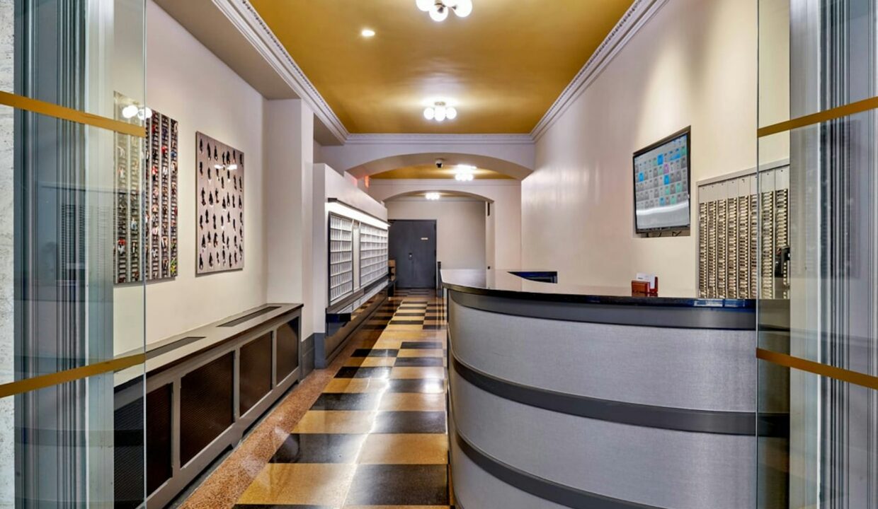 208 West 23rd Street Apartment 1408 — official Brodsky photo