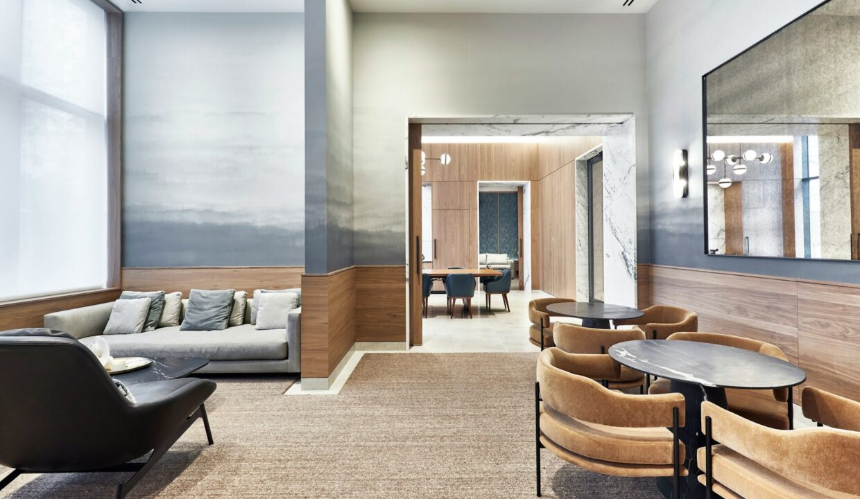 200W60 Apartment 24G — official Brodsky photo