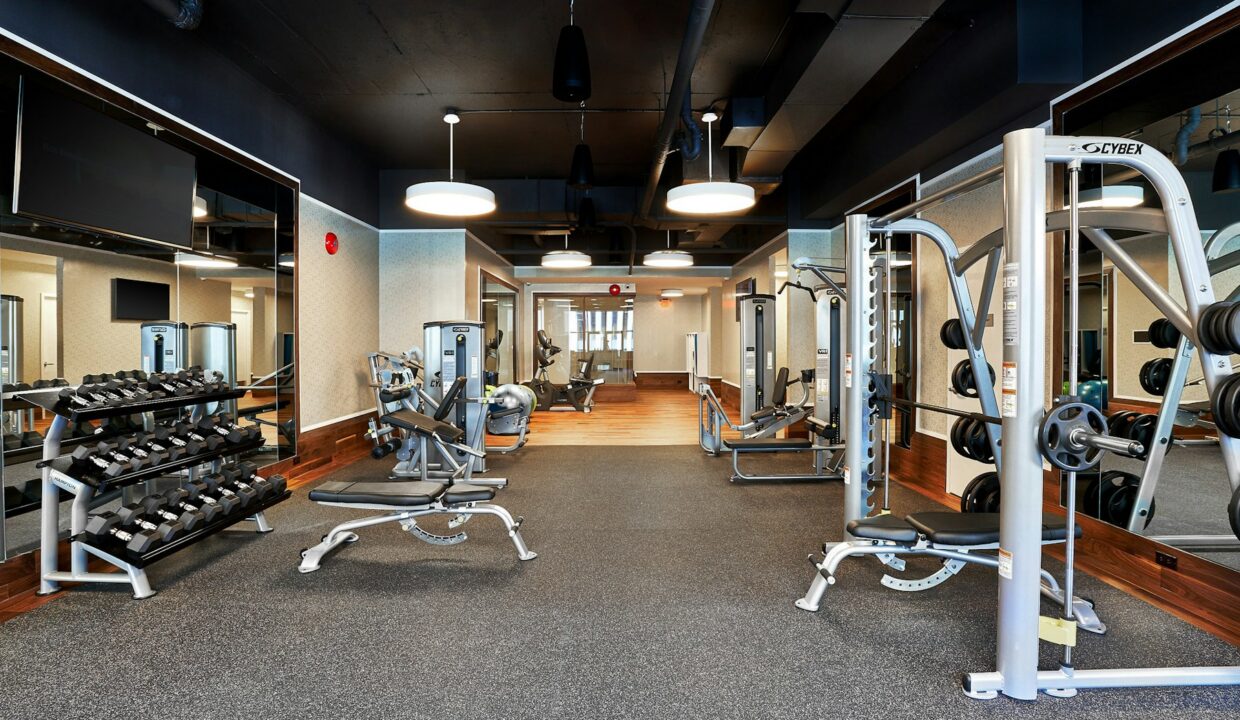 South Park Tower Apartment 35N — official Brodsky photo