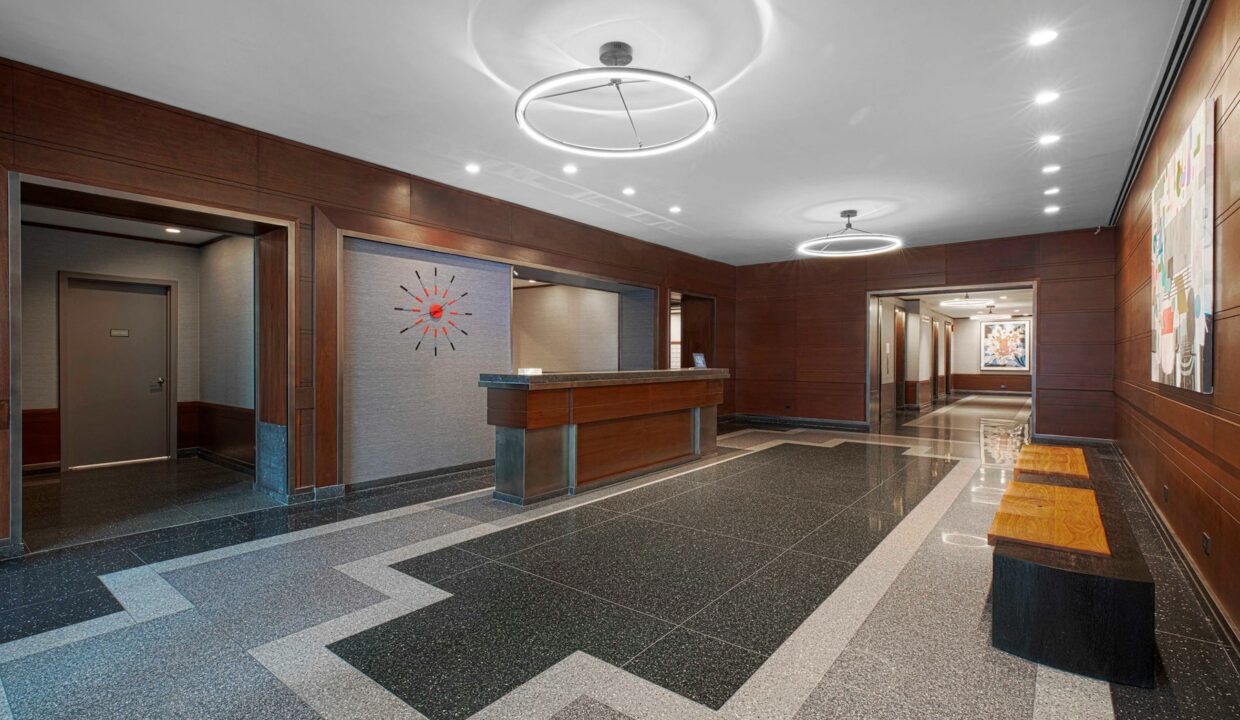 South Park Tower Apartment 35N — official Brodsky photo