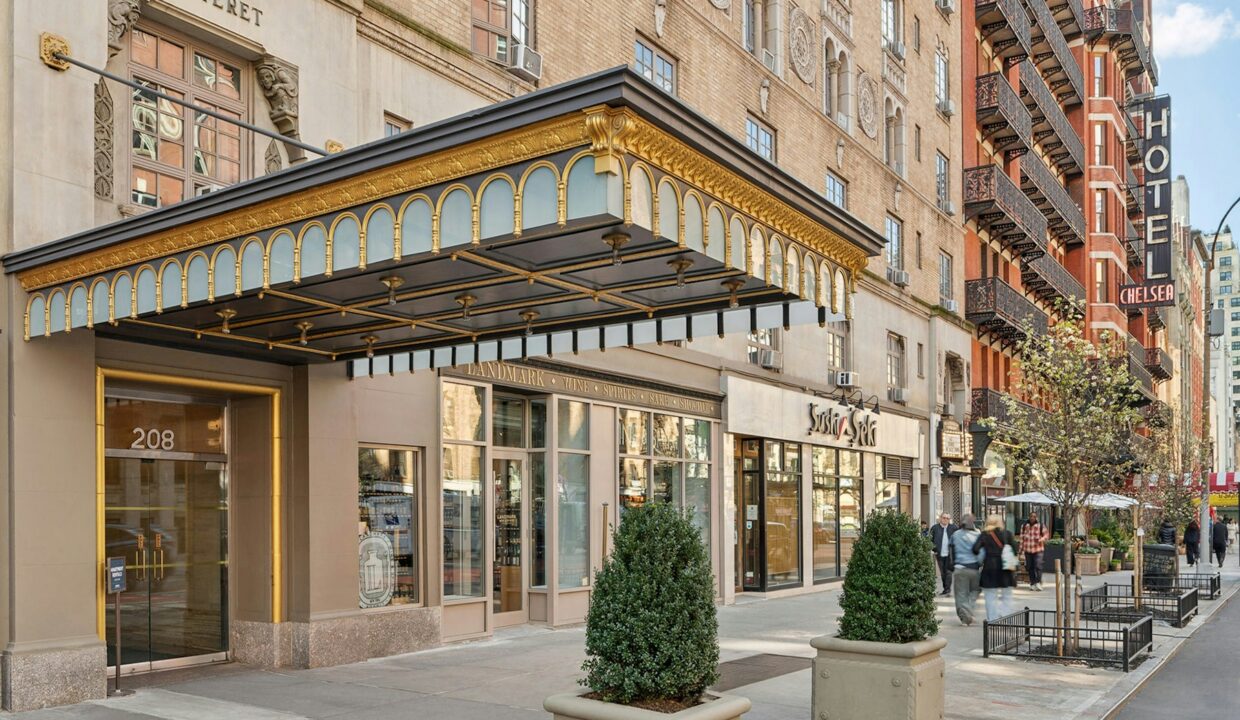 208 West 23rd Street Apartment 1408 — official Brodsky photo