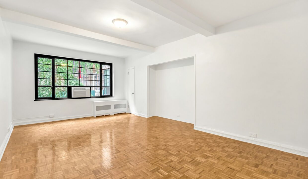 Beaux Arts I - 307 E 44 Apartment 304 — official Brodsky photo