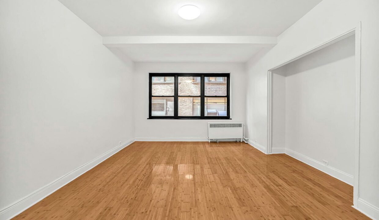 Beaux Arts I - 307 E 44 Apartment 309 — official Brodsky photo