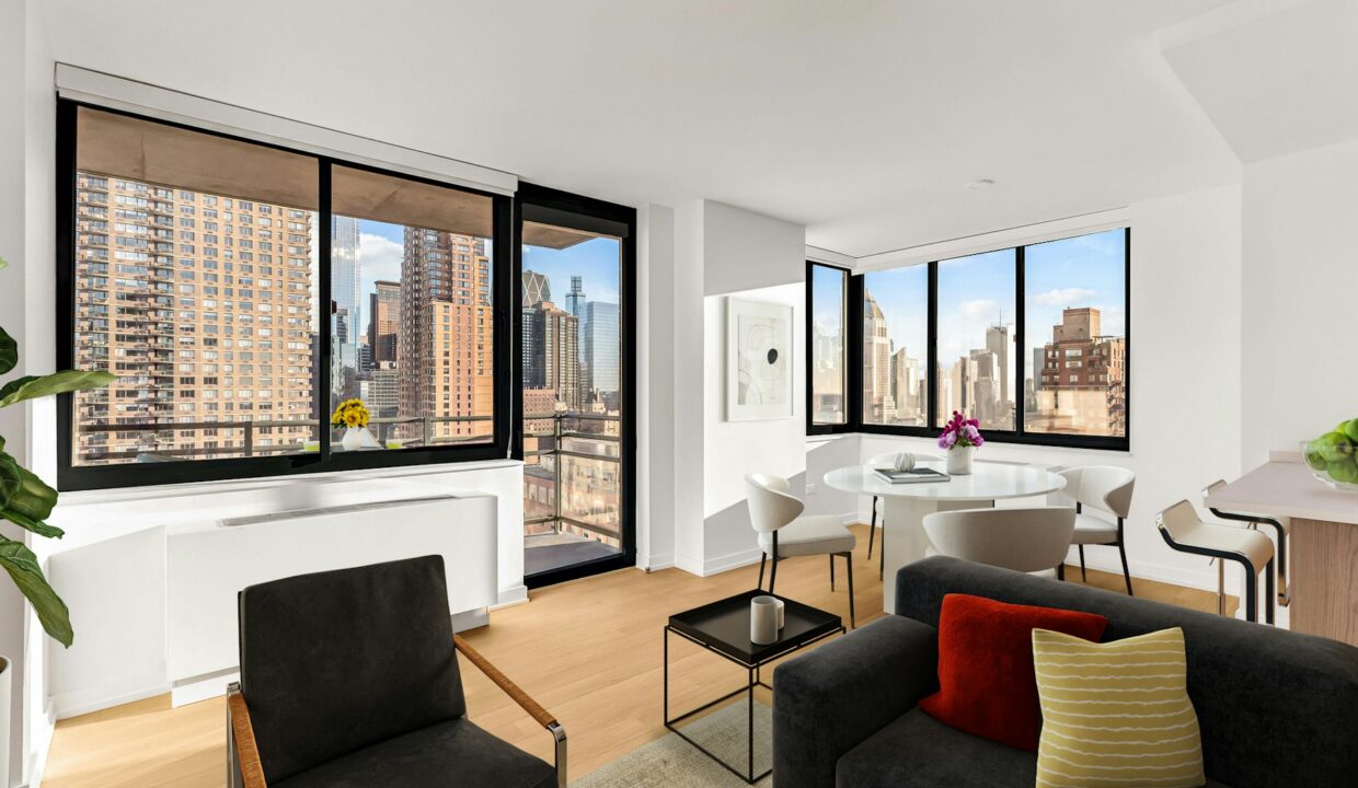 200W60 Apartment 24G — official Brodsky photo