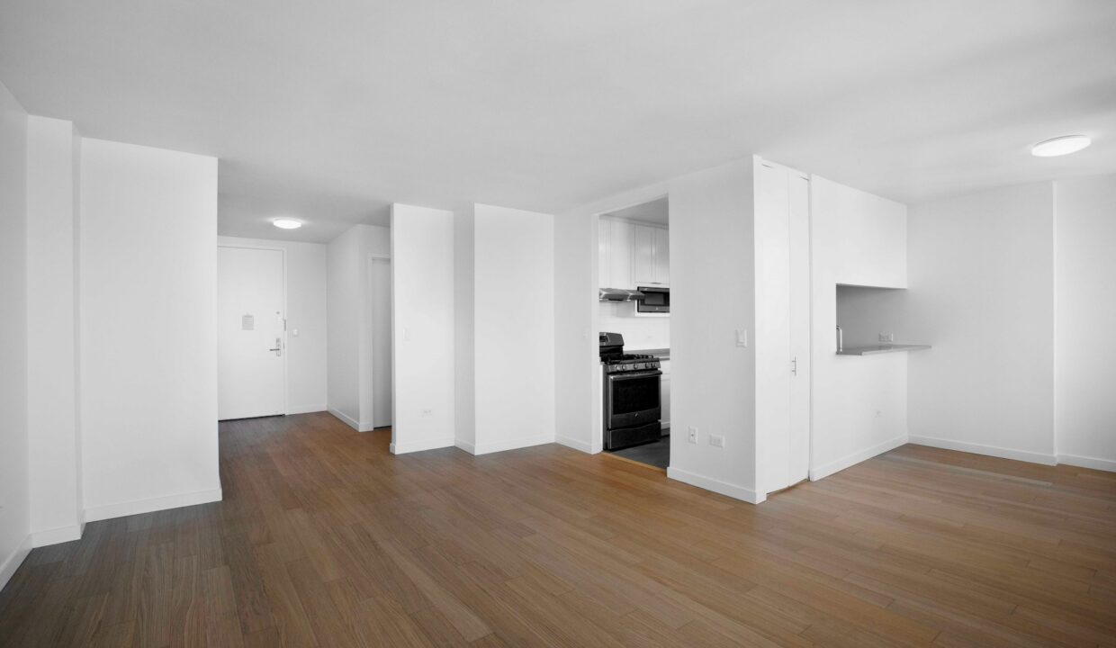 200W60 Apartment 28C — official Brodsky photo