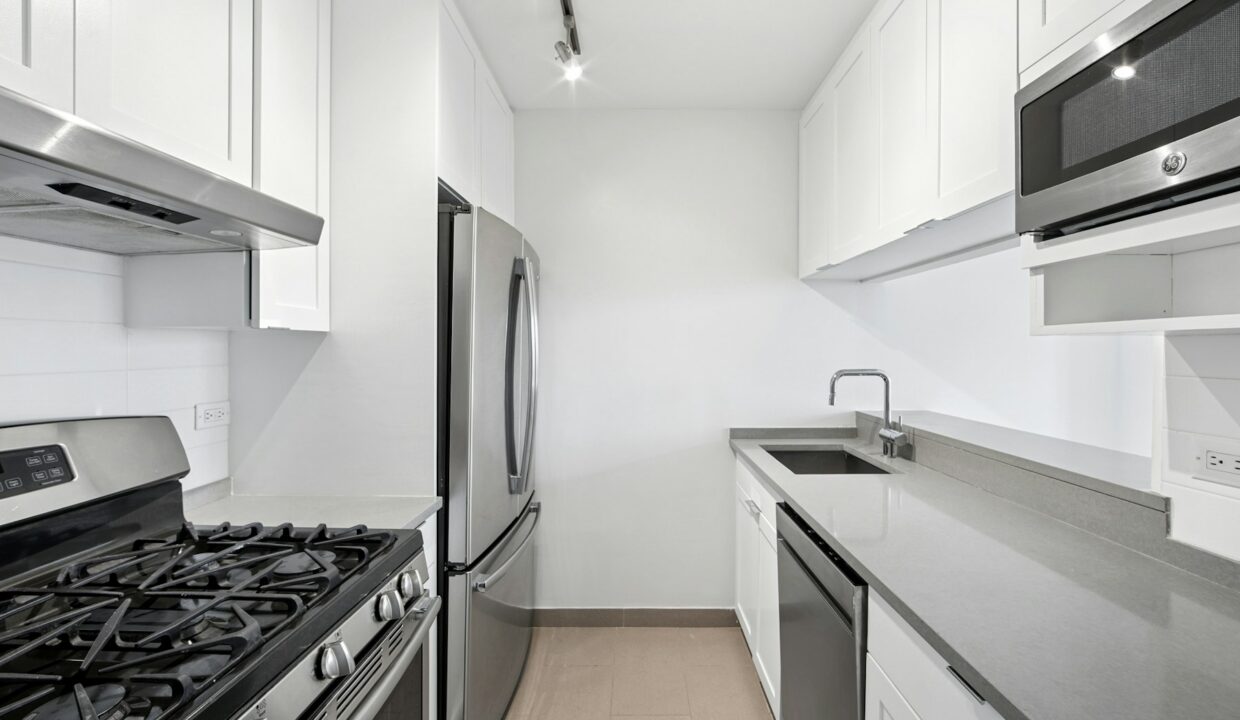 One Columbus Place Apartment S21F — official Brodsky photo