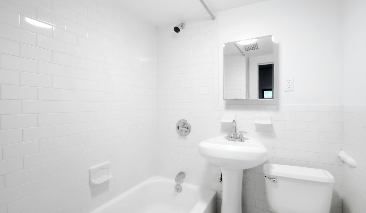 235 West 13th Street Apartment 8 — official Brodsky photo