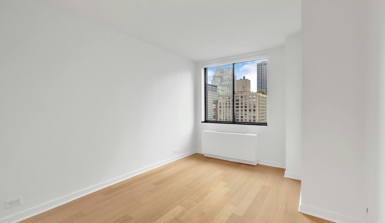 South Park Tower Apartment 35N — official Brodsky photo