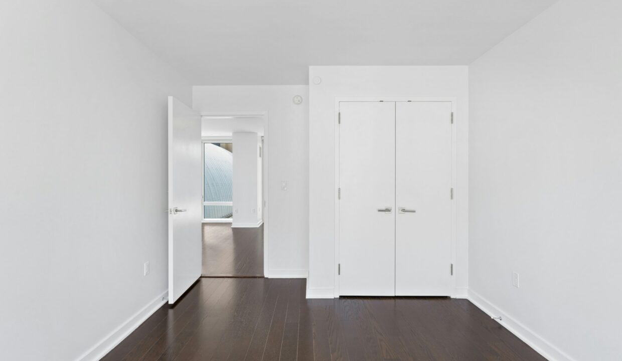 Enclave at the Cathedral Apartment 714 — official Brodsky photo