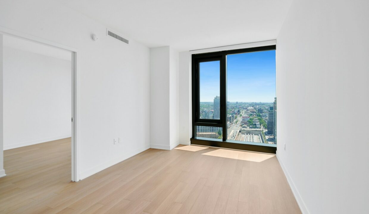 Brooklyn Crossing Apartment 3008 — official Brodsky photo