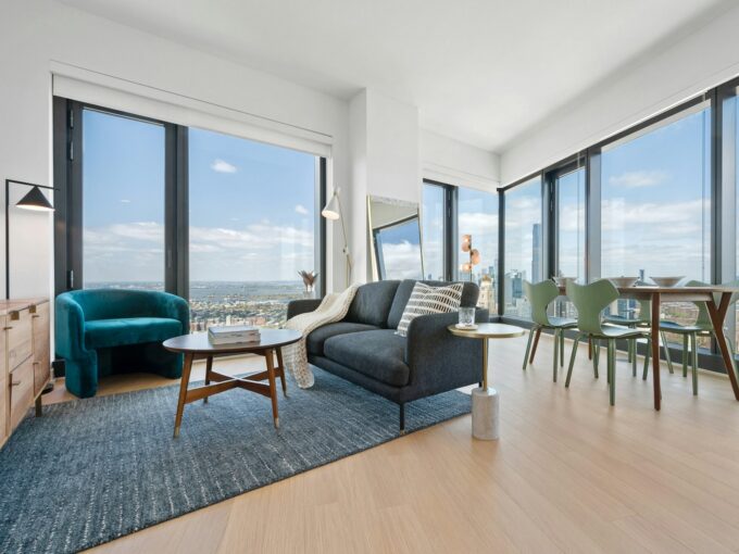 Brooklyn Crossing Apartment 5015 — official Brodsky photo