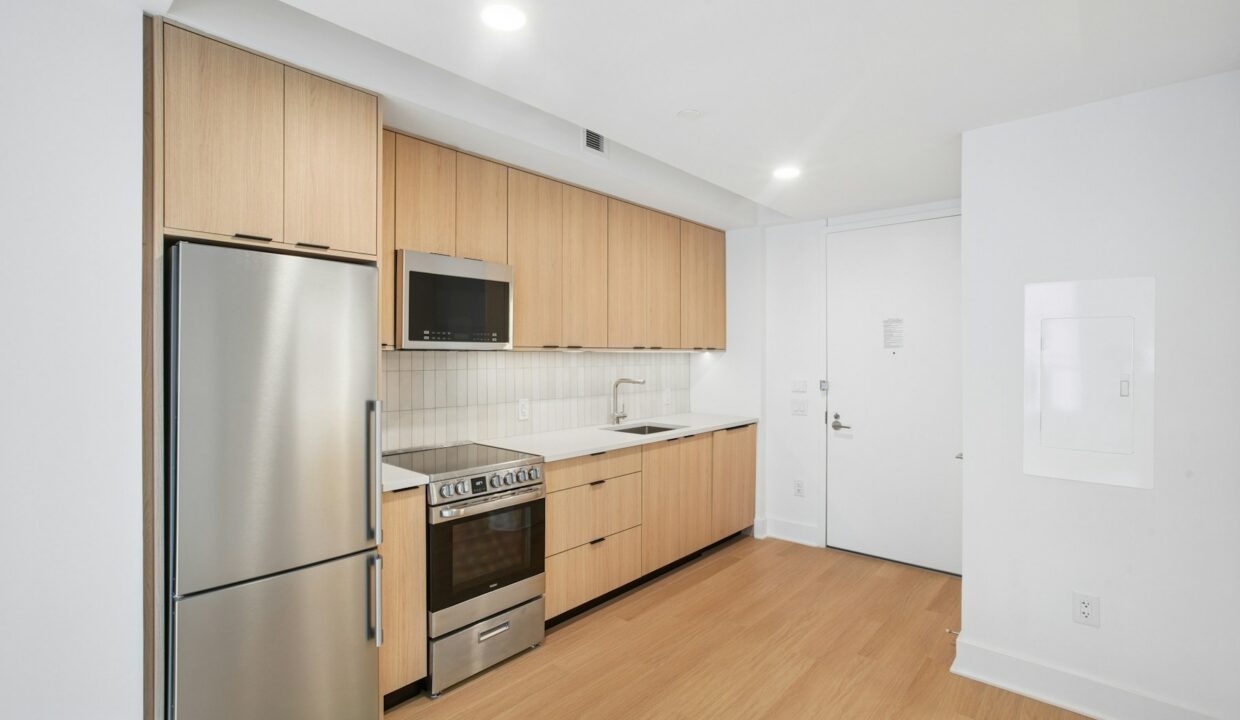499 President Apartment 749 — official Brodsky photo