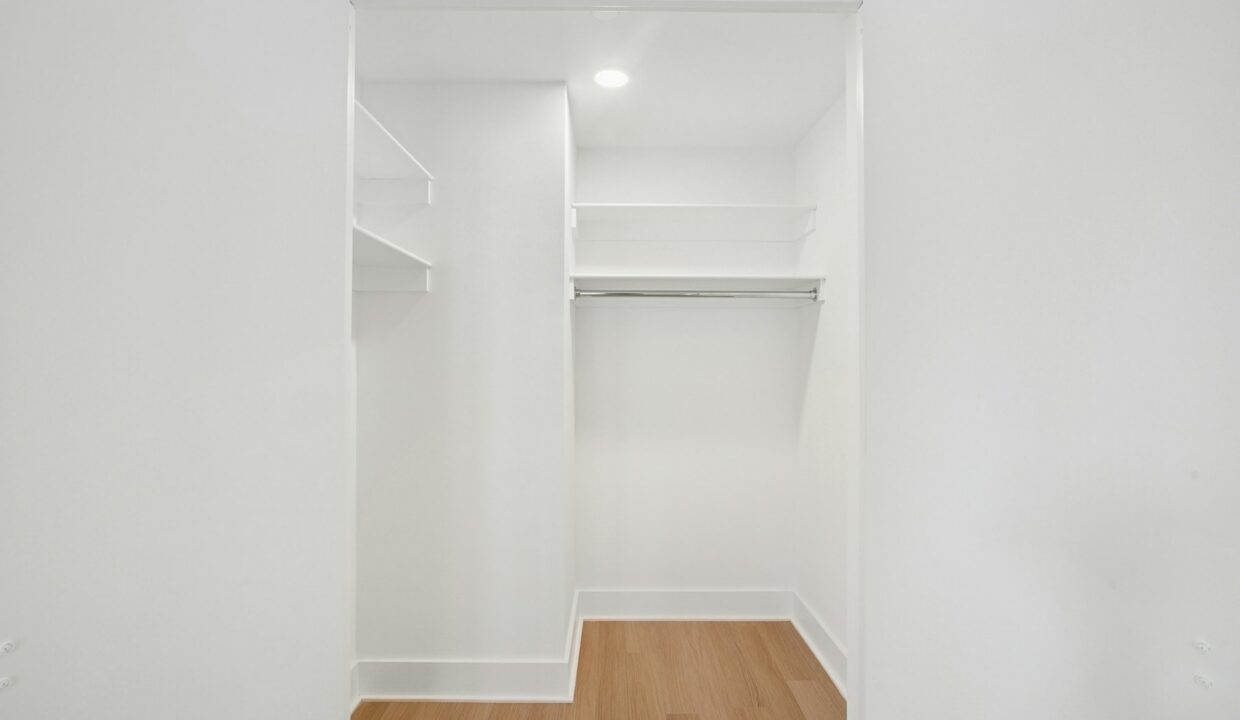 499 President Apartment 749 — official Brodsky photo
