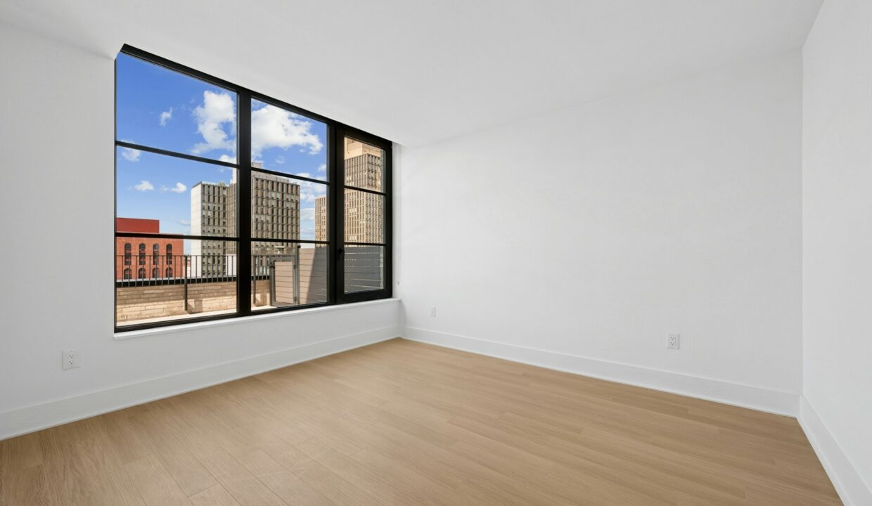 499 President Apartment 821 — official Brodsky photo