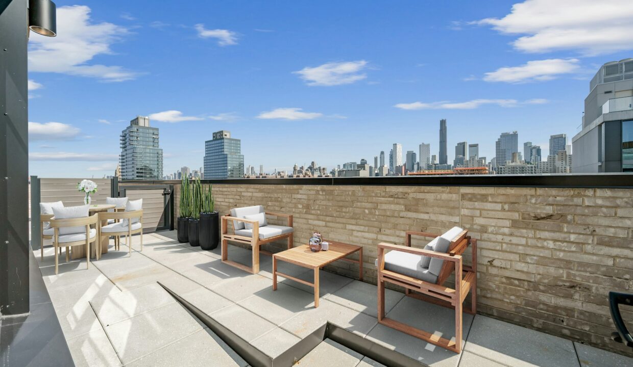 499 President Apartment 919 — official Brodsky photo