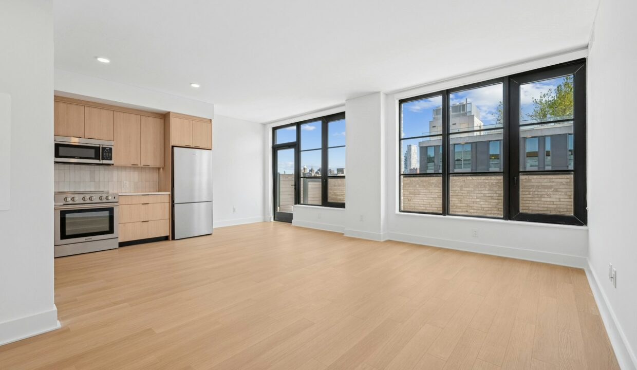 499 President Apartment 919 — official Brodsky photo