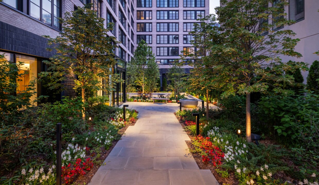 499 President Apartment 804 — official Brodsky photo