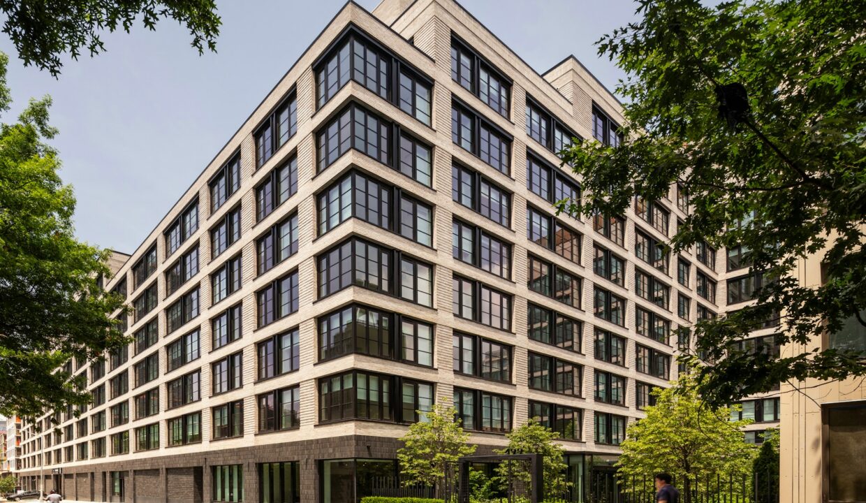 499 President Apartment 804 — official Brodsky photo