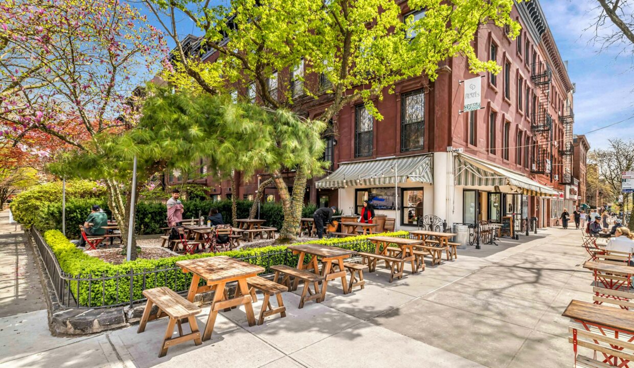 499 President Apartment 804 — official Brodsky photo