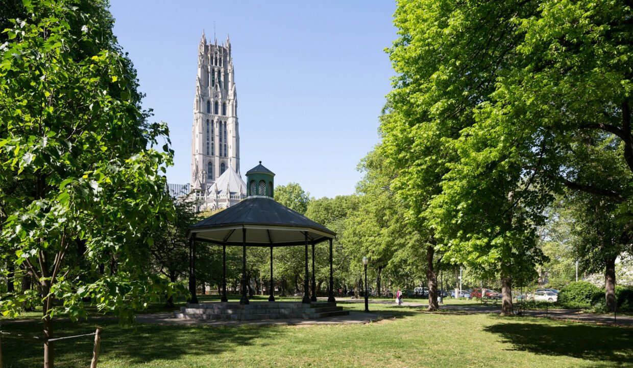 Enclave at the Cathedral Apartment 714 — official Brodsky photo