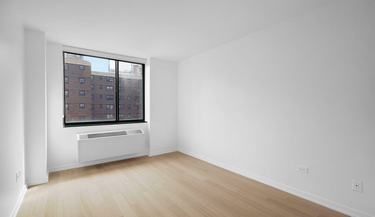 West End Towers Apartment S17H — official Brodsky photo