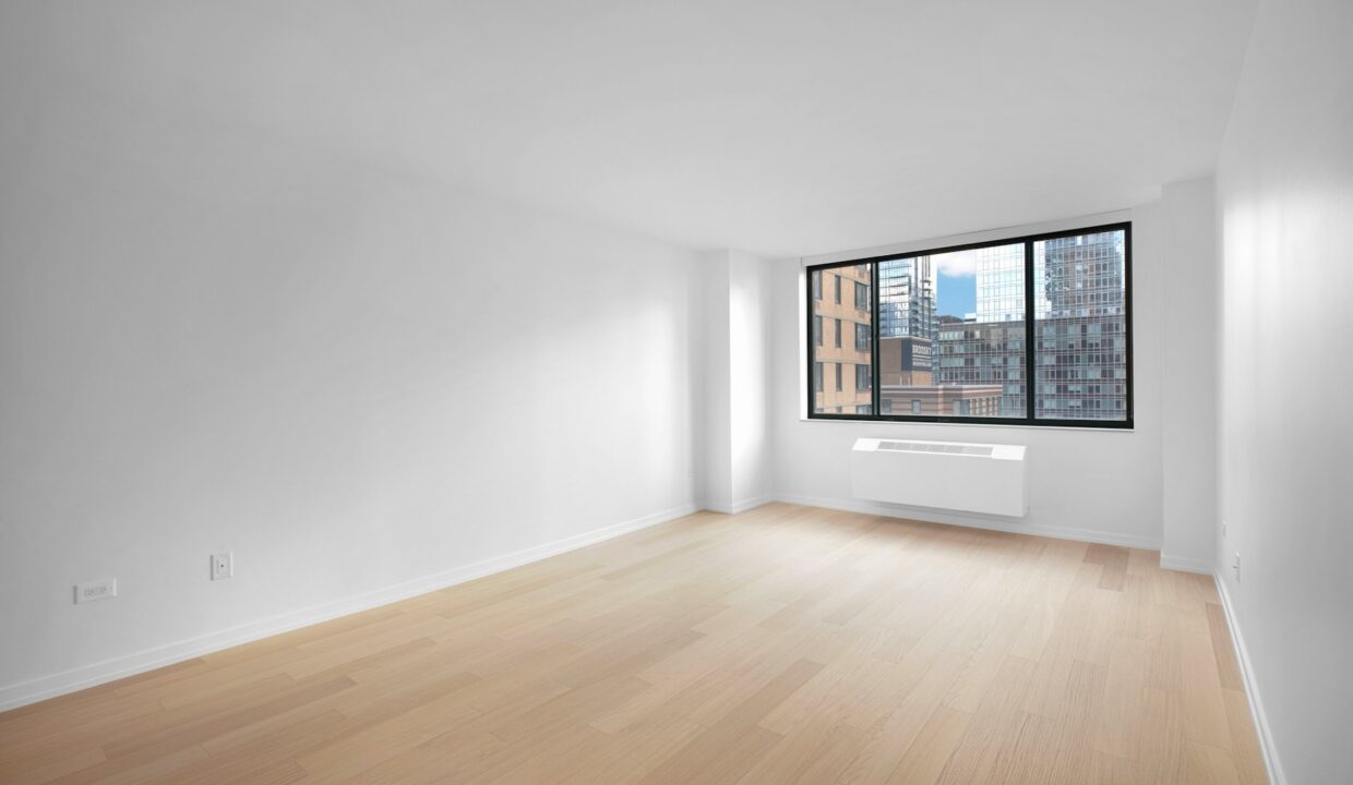 West End Towers Apartment R24F — official Brodsky photo