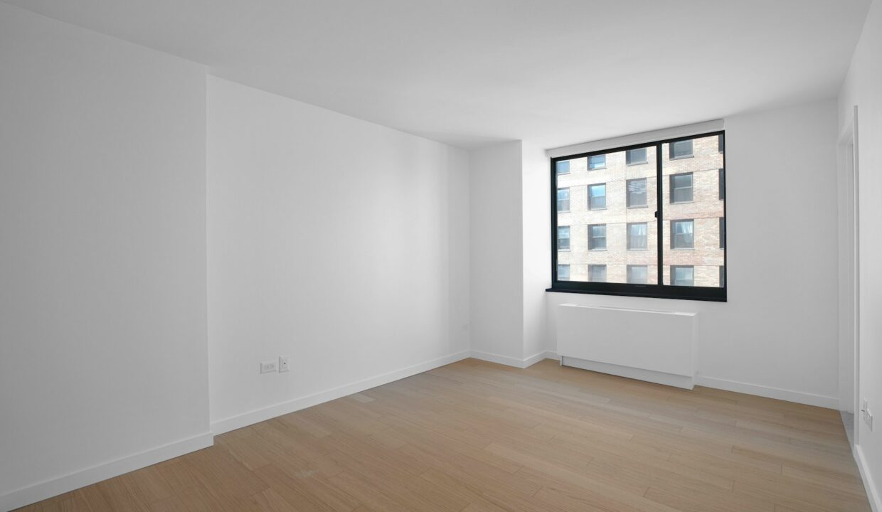 200W60 Apartment 28C — official Brodsky photo