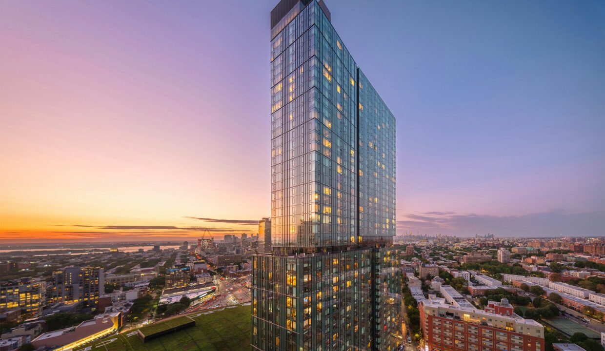 Brooklyn Crossing Apartment 3008 — official Brodsky photo